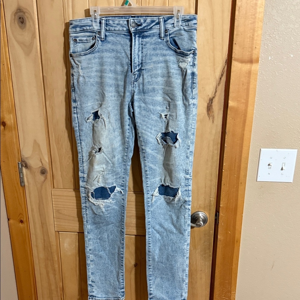 American Eagle Outfitters Light Blue Distressed Men's Athletic Skinny Jeans
